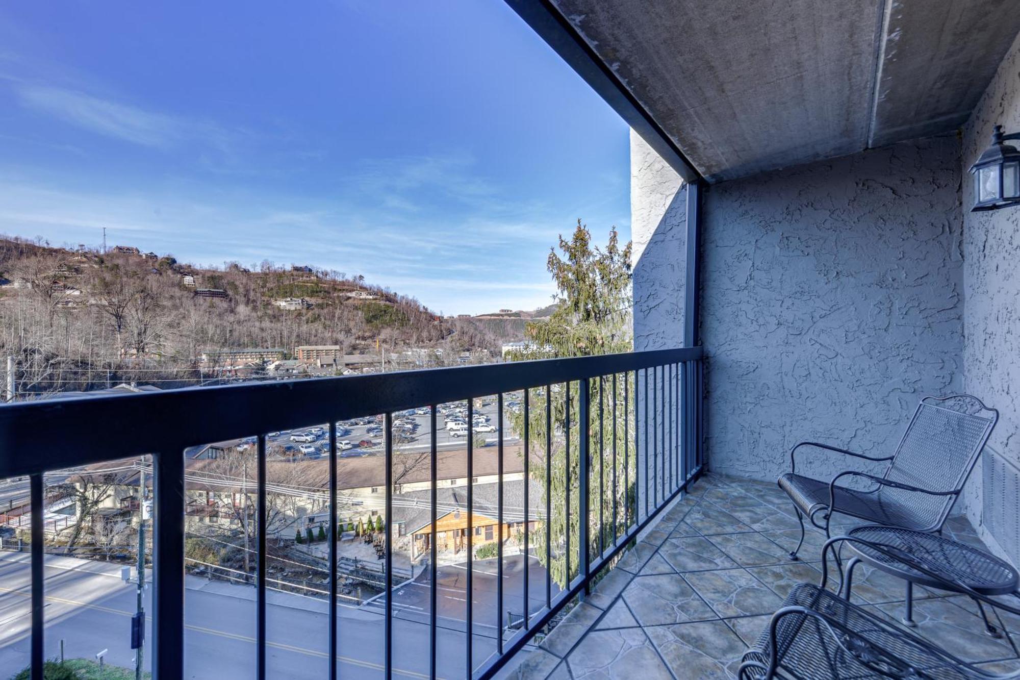 Downtown Gatlinburg Condo With Community Pool! Exterior foto